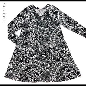 LLR Emily Dress, long sleeved, pockets, XS, NWT